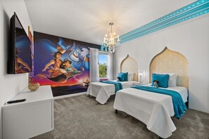 9 bedrooms, iron/ironing board, WiFi, bed sheets