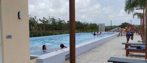 Piscine extérieure