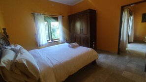2 bedrooms