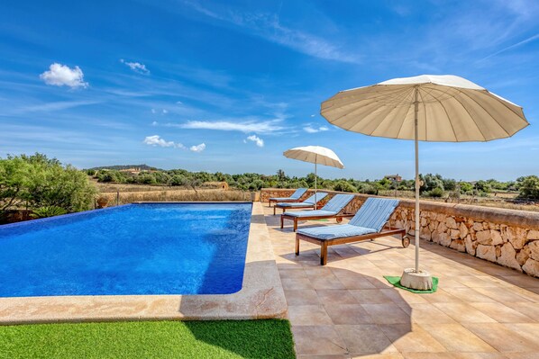 Pool - Na Corme Nova by dracmallorca (Calonge)