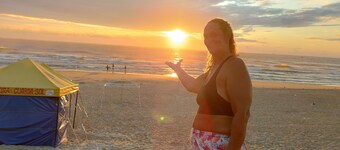 Beach holiday home, São Francisco do Sul SC, Ubatuba/Enseada, accepts 1 pet.