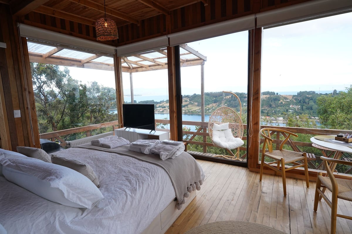 Superior-Ferienhütte, 1 King-Bett, Meerblick | Kostenloses WLAN, Bettwäsche