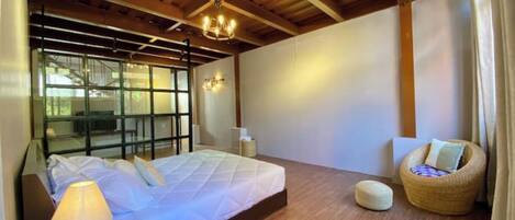 1 habitación, tabla de planchar con plancha, wifi y ropa de cama