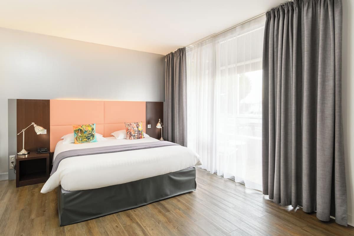 Junior Room