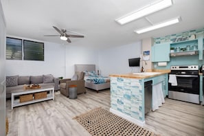 Apartment, Mehrere Betten (Alii Villas#116 Ground Floor, Remodel) | Innenbereich