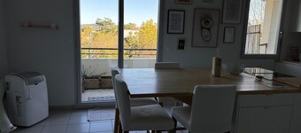 In a residence + parking, 5 min from Cahors, pets welcome