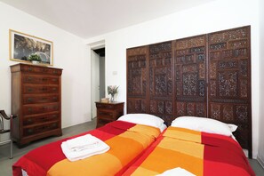 2 bedrooms, iron/ironing board, travel crib, WiFi