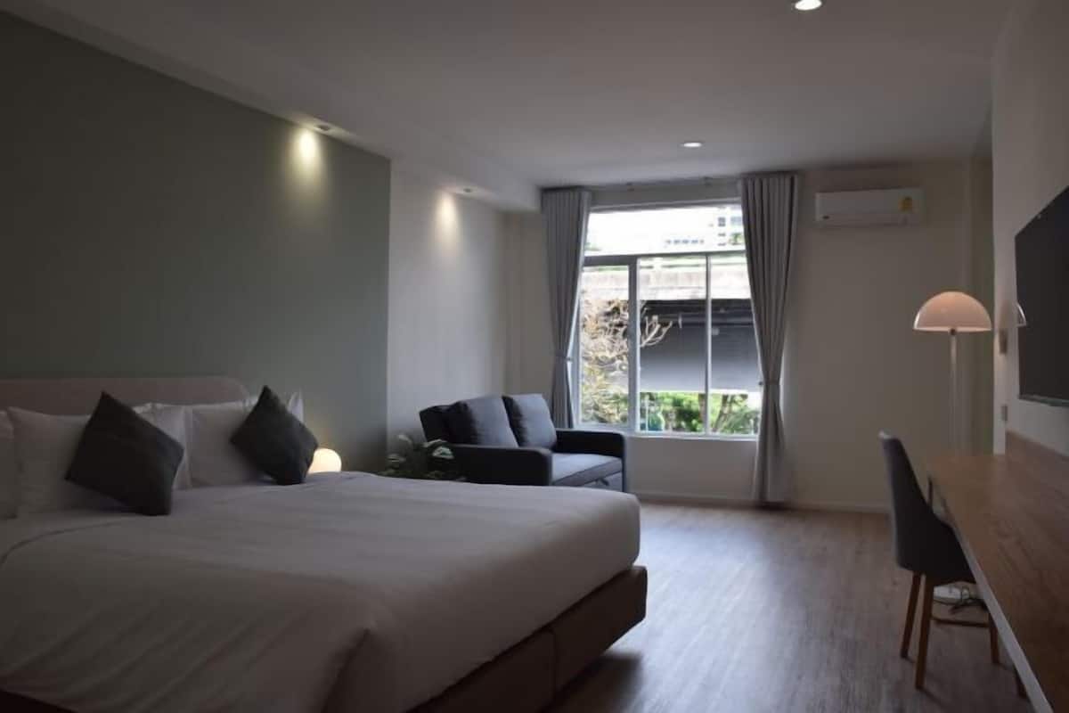 Insonorización, wifi gratis y ropa de cama