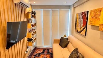 Comfort-studio | Oleskelualue | Televisio