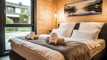 3 chambres, fer et planche Ă repasser, Wi-Fi, draps fournis