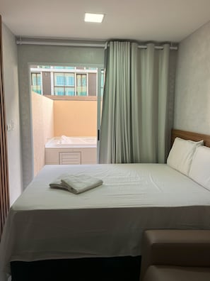 Comfort-Studiosuite | Hochwertige Bettwaren, individuell dekoriert, individuell eingerichtet