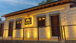 Gambar tidak terklasifikasi, 4 dari 53, tombol