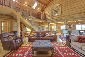 Una Smart TV, una chimenea