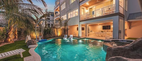 屋外プール、温水プール