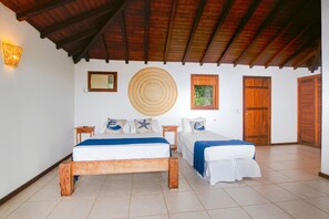 House, Lanai, Sea View | Blackout drapes, free WiFi, bed sheets