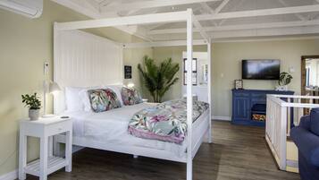 4 bedrooms, free WiFi, bed sheets