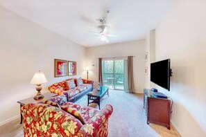 TV - 3 BD/2BA Resort Condo near Disney (Davenport)
