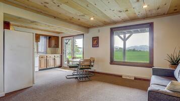 Smart TV, books, music library, stereo