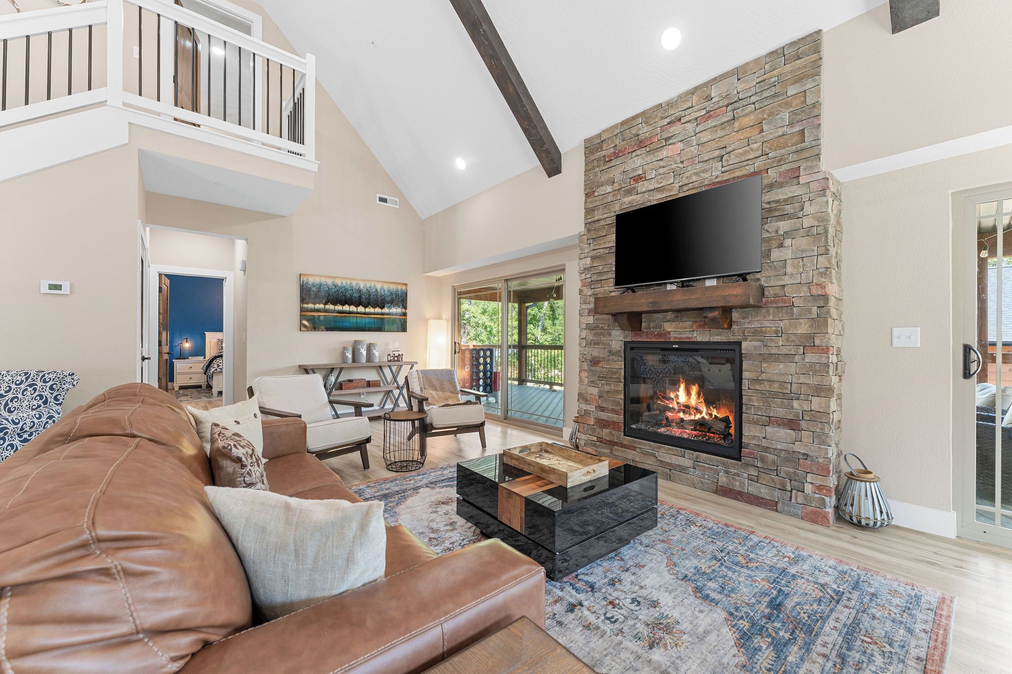 TV connectée, cheminée