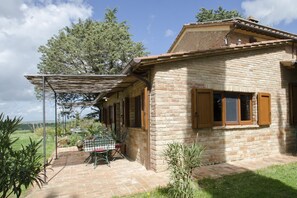 Exterior - Agriturismo La Casetta del Sole - Appartamento Il Nido (Castiglione del Lago)