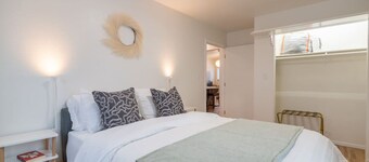 The Upper Downtown Suite 2.0