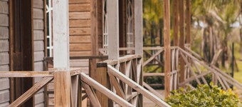 Hummingbird Estate Cabanas 