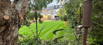 Spacious Home in Central Windsor with Large Garden