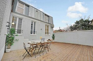 Apartamento | Opções para refeição ao ar livre