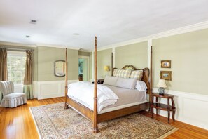 5 habitaciones, tabla de planchar con plancha y wifi gratis 