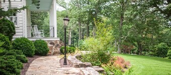 Spacious Manor 1.5 mi to Omni Homestead w/ Access to Hot Tub, Fitness Rm & Pool