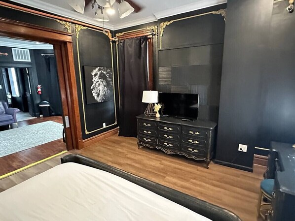 1 bedroom, desk, iron/ironing board, travel cot