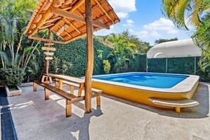 Outdoor pool - Hotel Tamarindo INN (Tamarindo)