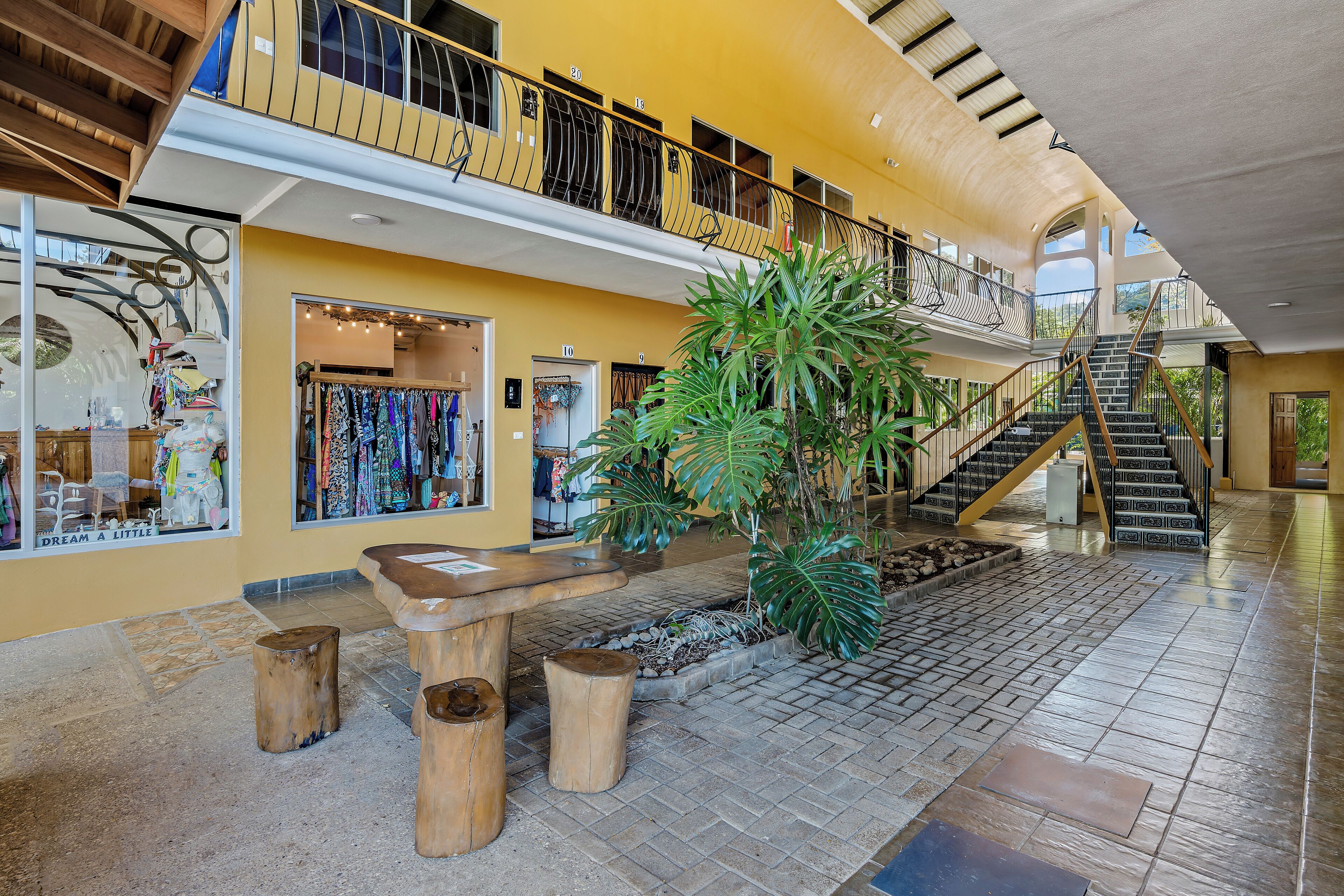 Foto - Hotel Tamarindo INN - 1 mi to Tamarindo Beach