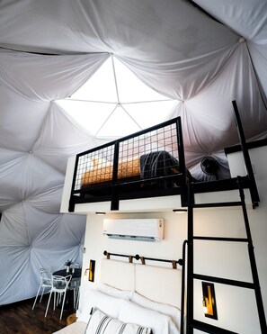 Interior - Lake Front Geodesic Dome: Hot Tub & Lake Views (Cedar Bluff)