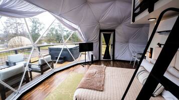 1 bedroom, WiFi, bed sheets