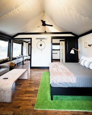 1 bedroom, WiFi, bed sheets