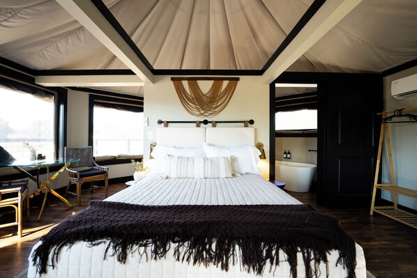 1 bedroom, WiFi, bed sheets