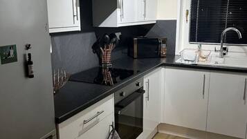 Fridge, microwave, oven, toaster