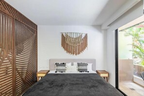 Desk, iron/ironing board, free WiFi, bed sheets - Tulum City Apartments - M007 (Tulum)