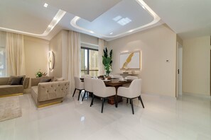 Dining - Usmans Brand New 4 bedroom Rimal Sea View  (Dubai)