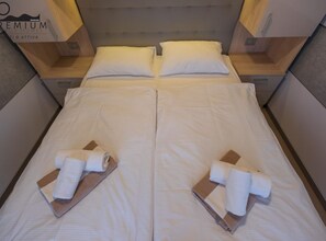 2 bedrooms, iron/ironing board, Internet, bed sheets - Charming Two-bedroom Mobile Homes Drage - Mobile Home with Sea View (Drage)