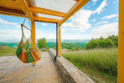 Secluded Escape Hilltop Villa with Hot-Tub - Two Bedroom Villa with Hot-Tub