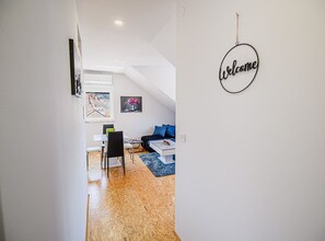 Interior - City Modern and Vibrant Apartments Ljubljana - Classic One Bedroom Apartment (Ljubljana)