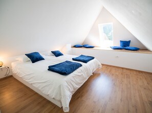 1 bedroom, iron/ironing board, WiFi, bed sheets - Mountain View Haven Apartments - One Bedroom Apartment with Balcony (Bovec)