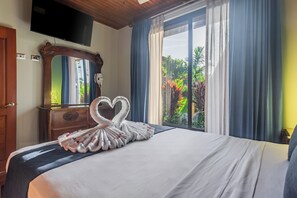 2 Schlafzimmer, Schreibtisch, Reisekinderbett, kostenloses WLAN