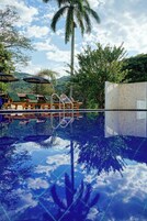 2 piscinas al aire libre