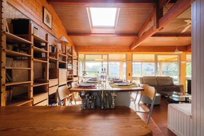 Dining - Cosy house in Les Abatilles, beach 1 km away (Arcachon)