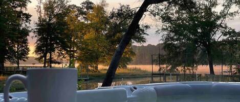 مغطس سبا خارجي