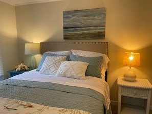 3 bedrooms, desk, free WiFi, bed sheets