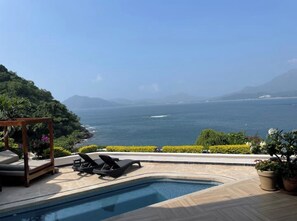 Beheizter Pool